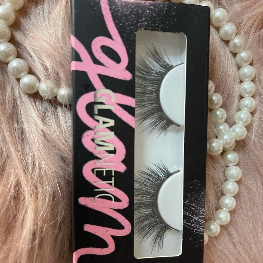 Glamnetic Eyelashes Brand new